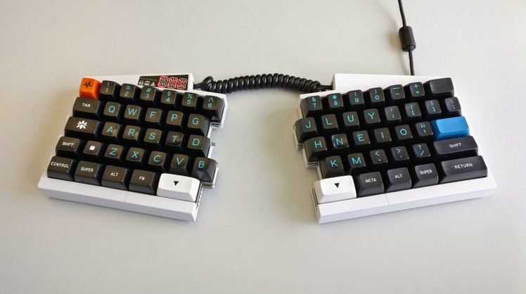 ultimate hacking keyboard